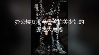 售楼小姐看房直接毛坯房开干