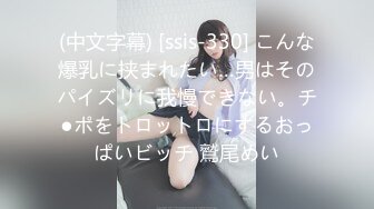 【新片速遞】 穿着浅蓝色轻飘飘百褶裙美女❤️逛街裙子被风吹起内裤全露出发现用手去捂已经晚了[325MB/MP4/03:41]