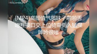 女模特和摄影师在拍摄中做爱