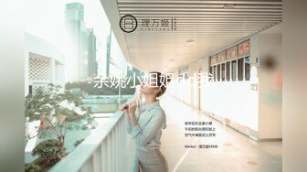 【巨奶女技师】【下篇】露脸跟小哥激情啪啪口交舔逼道具玩弄大奶子玩乳交真刺激让小哥各种体位爆草抽插大奶子乱晃