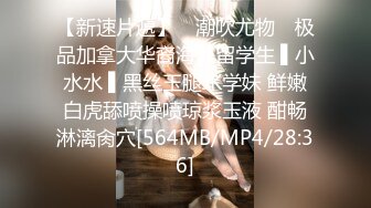 在网吧二个大美女貌似为了游戏道具大打出手