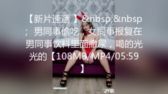 TWTP 公园女厕全景偷拍多位高颜值小姐姐嘘嘘2 (4)